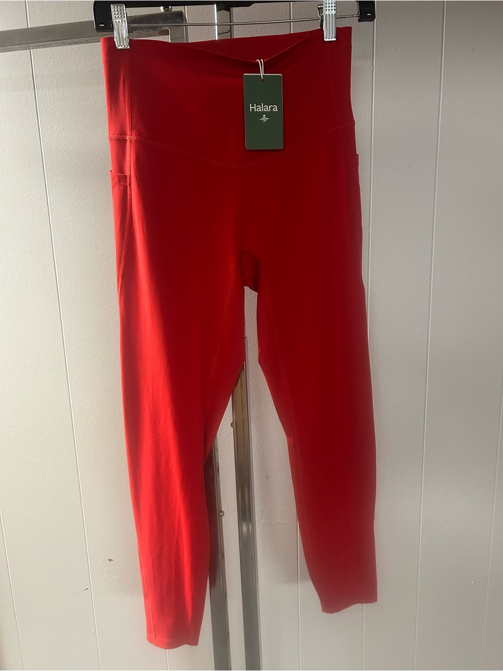 HALARA Red Ultrasculpt High-Waist Performance Leggings BRAND NEW